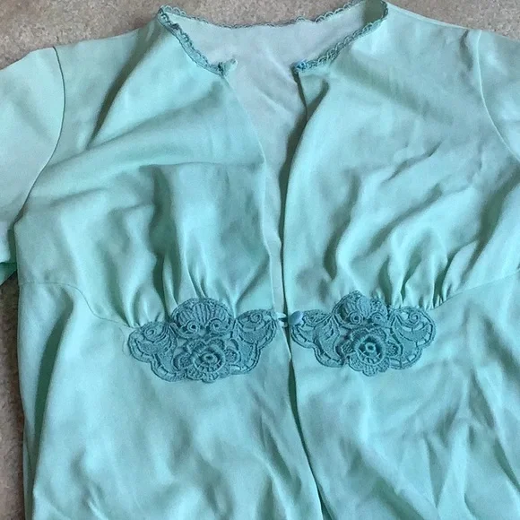 Vintage Sears Peignoir Set Made in the USA.Sz S 32-34